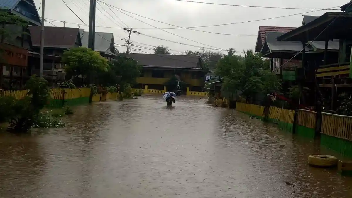 Hujan Deras, Ganra Terendam Banjir