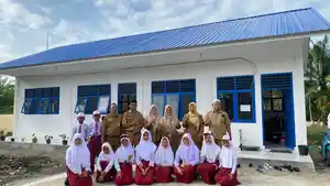 PTPN-membantu-pembangunan-kembali-SDN-011-yang-terbakar.jpg