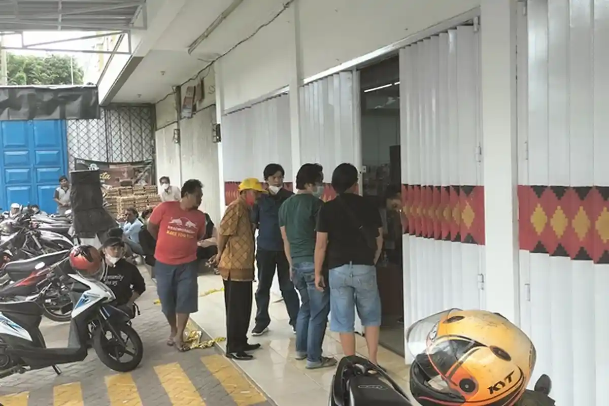 Rampok Bersenpi Satroni Mini Market di Bandar Lampung, Angkut Brankas dan Rokok