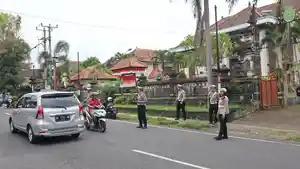 Mangku-Luwes-Sidang-Perdana-Polres-Bangli-Bali-Turunkan-Puluhan-Personil.jpg