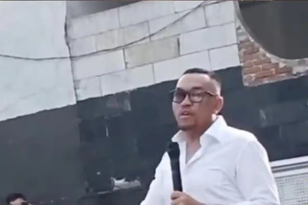 Ahmad Sahroni Heran Barang Pribadinya Ikut Dijarah, 'Kolor Saya Diambil'