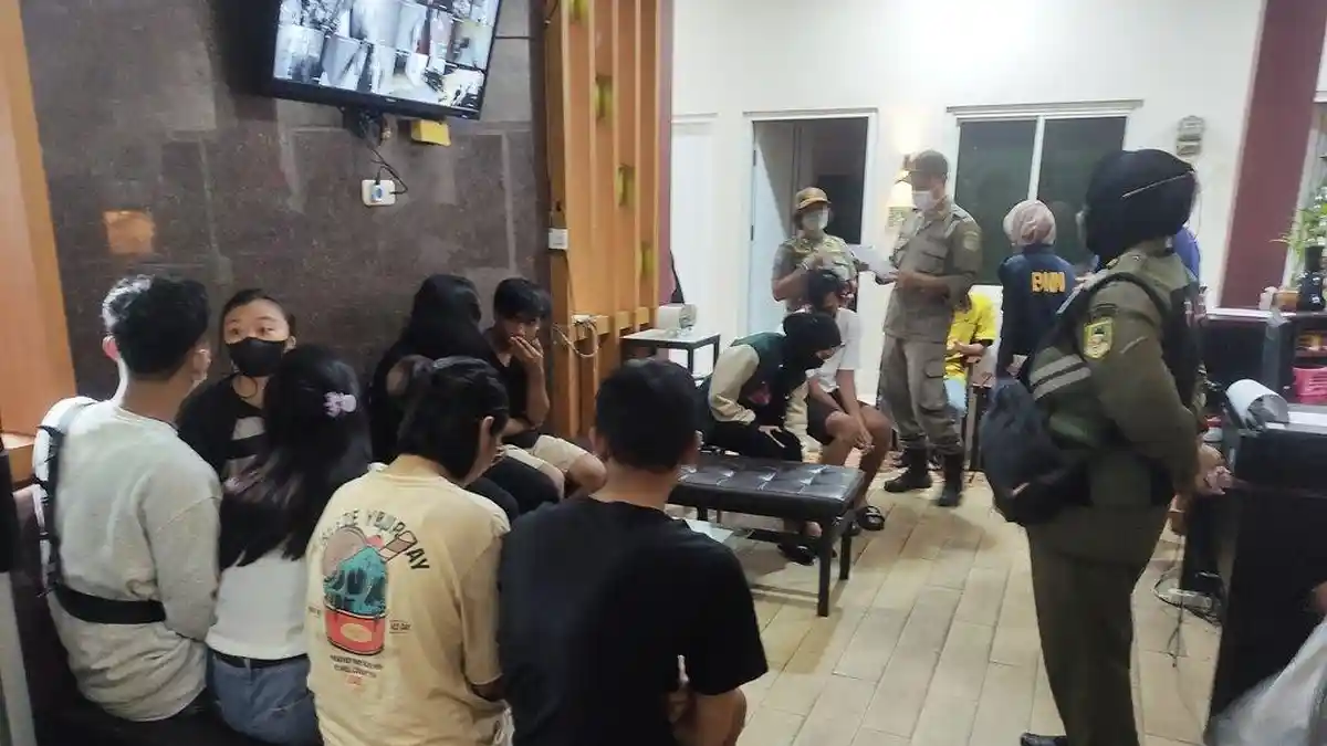 Sejumlah Pasangan Mesum Terjaring Razia Kos-kosan di Purwokerto