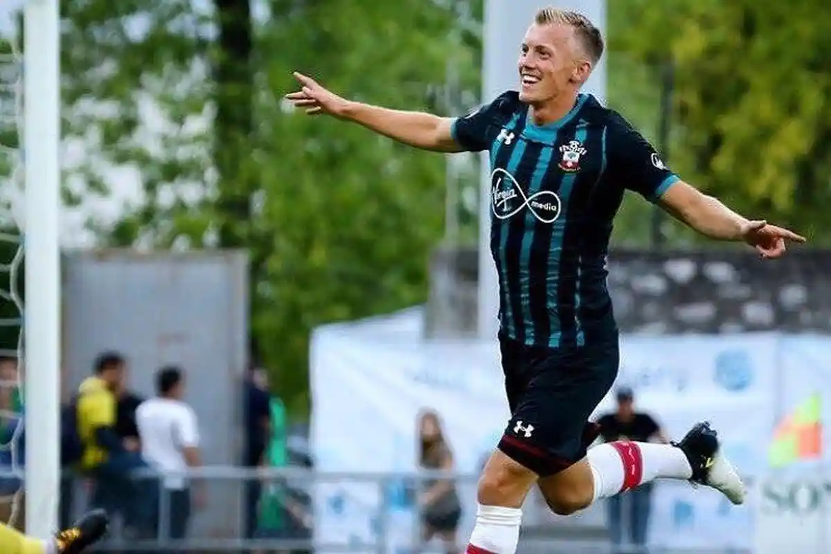 West Ham United Datangkan James Ward-Prowse dari Southampton