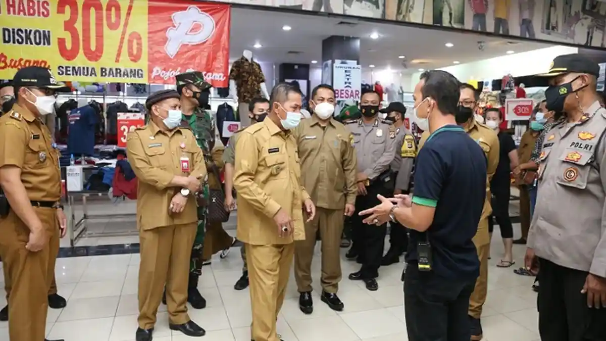 Wali Kota Syafrudin Sidak Giant Ekstra Serang Pasca-pengunjung Membludak