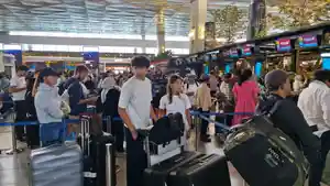Penumpang-Bandara-Soetta-00ko.jpg