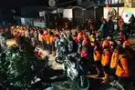 Perjuangan Relawan Angkat Pendaki dari Kawah Gunung Slamet, Lewati Medan Berat, Gelap dan Dingin