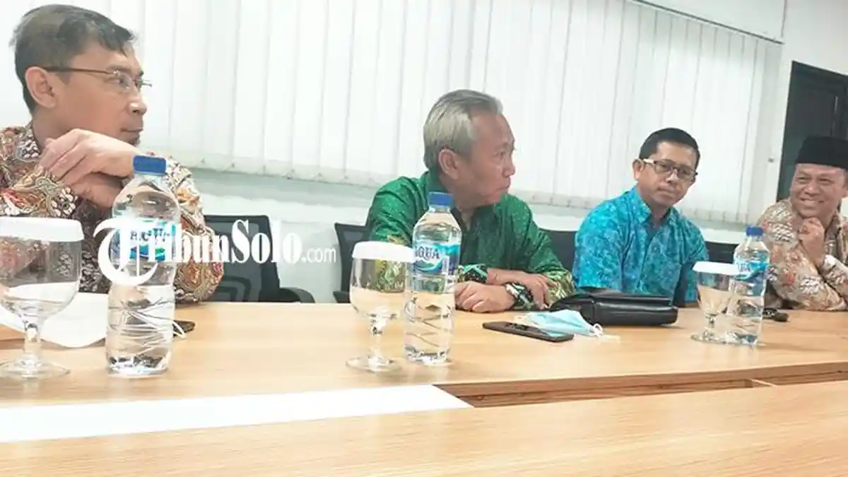 Panitia Muktamar Muhammadiyah Kunjungi Kantor Tribunnews Solo