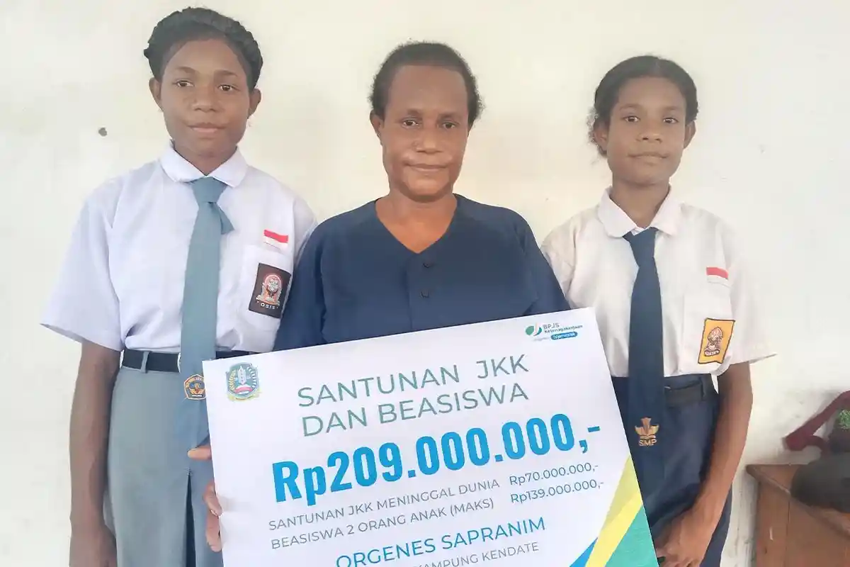 BPJS Beri SKK dan Beasiswa kepada Keluarga Nelayan yang Meninggal Dunia Senilai Rp 209 Juta