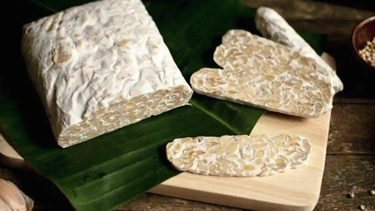 Anda Sering Konsumsi Tempe Dibungkus Daun Pisang? Hati-hati Ternyata Bisa Picu Hal Mengerikan