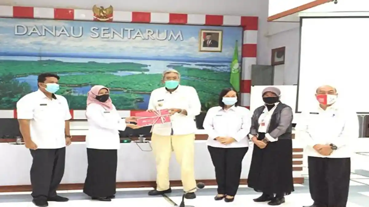 Bupati Jarot Terima Hasil Pemeriksaan Inspektorat Provinsi Kalbar