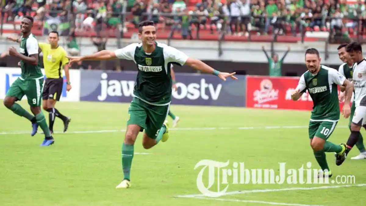 Meski Persebaya Berhasil Bungkam Persidago 7-0, Djanur Sebut Performa Skuatnya Belum Sempurna