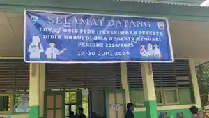 Hari-pertama-pendaftaran-PPDB-2024-di-SMAN-2-Kendari-Sualwesi-Tenggara.jpg