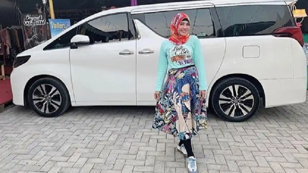 DAFTAR Harga Mobil Alphard Berbagai Tipe Lengkap Beragam Fitur Keselamatan di Dalamnya
