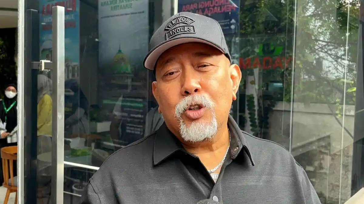 Rahasia Indro Warkop 50 Tahun Eksis di Panggung Hiburan Tanah Air