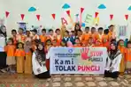 sekolah-di-Kabupaten-Pulau-Taliabu-Maluku-Utara-dipasangi-spanduk-tolak-pungli.jpg