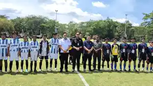 Foto-bersama-Wali-Kota-Medan-Rico-Waas-tengah-dengan.jpg