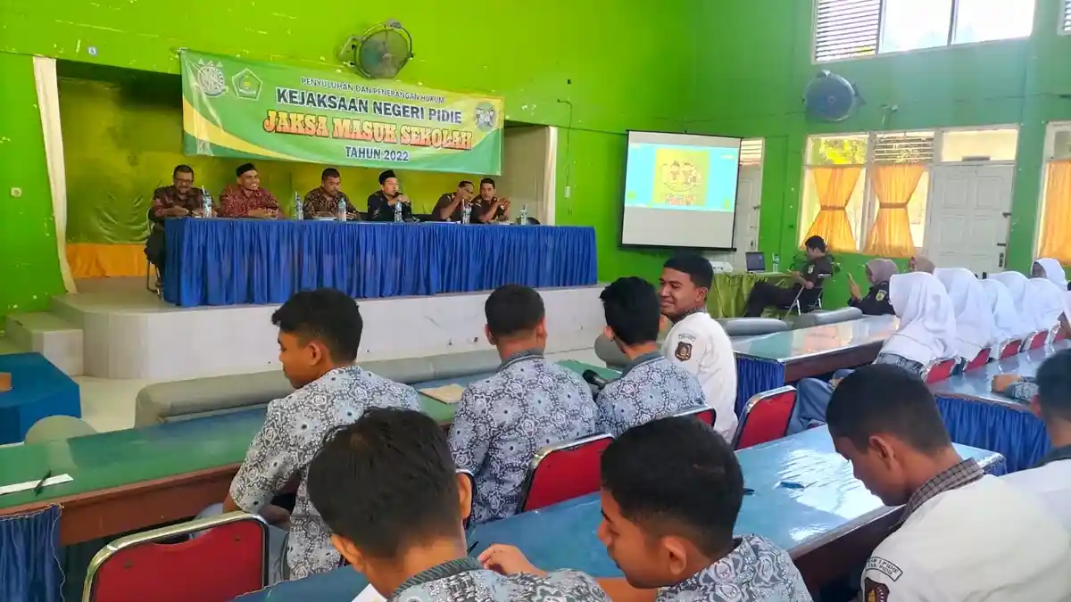 Ratusan Siswa MAN 1 Pidie Ikuti Penyuluhan Hukum