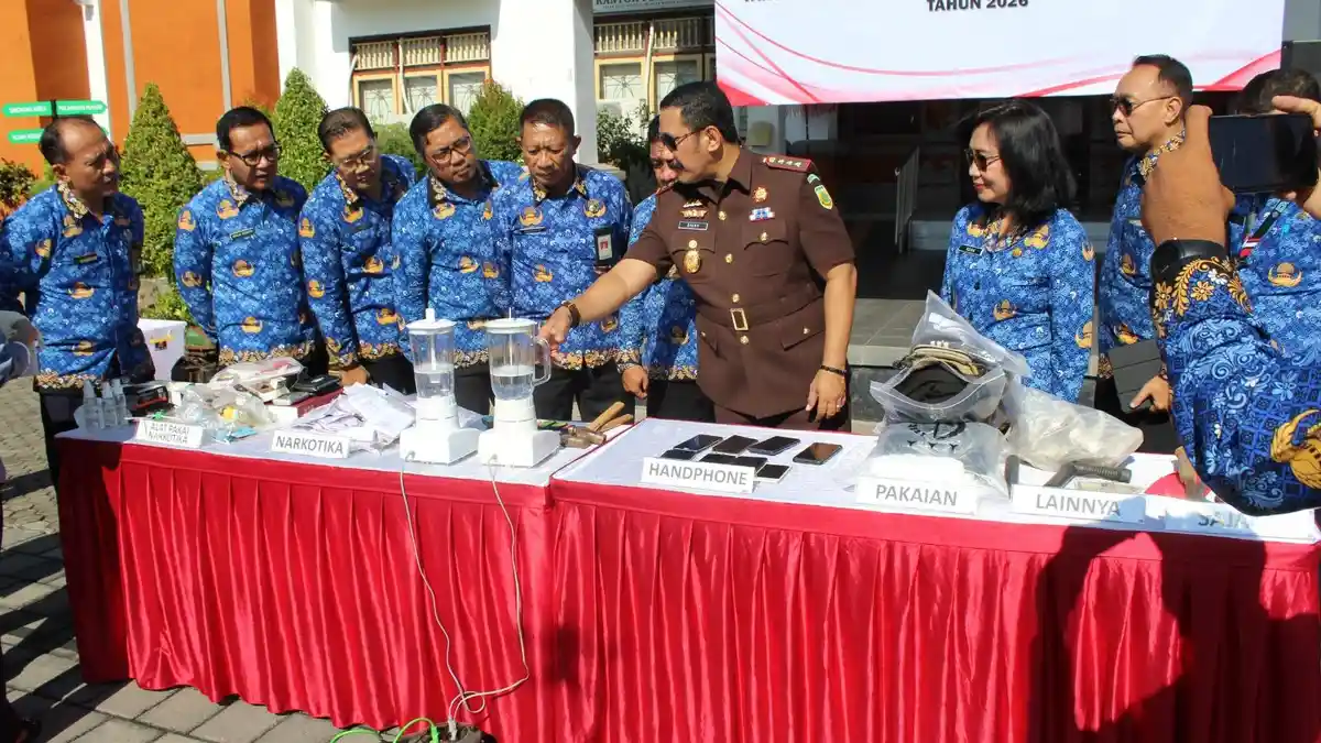 Kejari Buleleng Musnahkan Barang Bukti 71 Perkara, Kasus Narkotika Masih Mendominasi