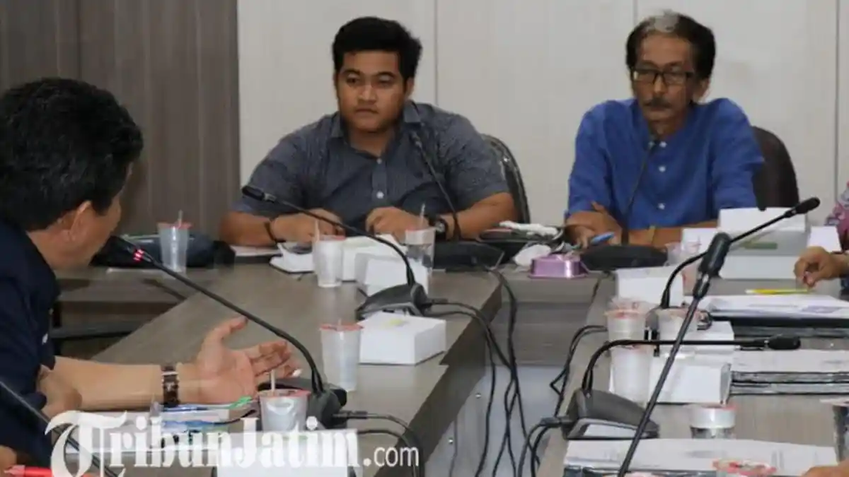 Komisi II DPRD Gresik Tak Puas, Pendapatan Retribusi Masih Stagnan