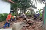 Kondisi-rumah-warga-di-Kabupaten-Kebumen-yang-rusak-imbas-gempa-bu.jpg