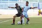 Laju Titus Bonai Dihalangi Eki Taufik
