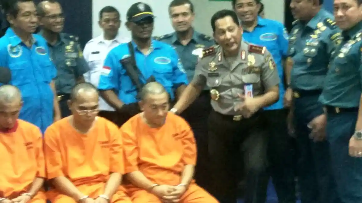 Buwas: Ini Hari Terakhir Saya Dengan Pakaian Dinas Polisi