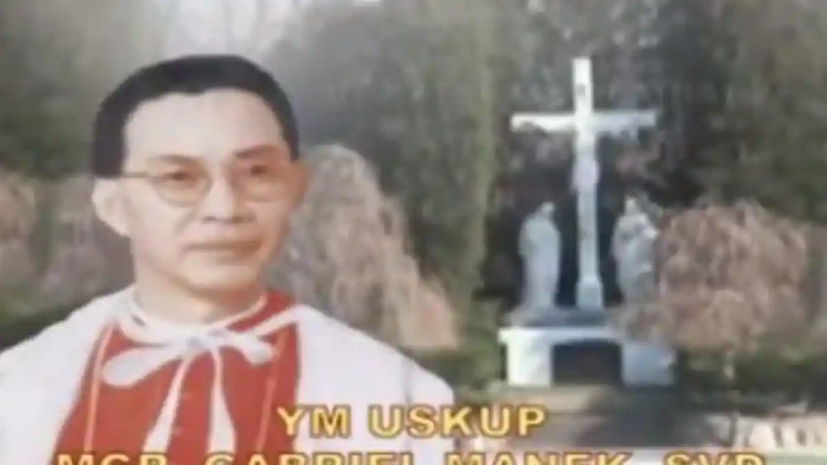 Profil Uskup Pribumi Pertama di NTT, Mgr Gabriel Wilhelmus Manek SVD