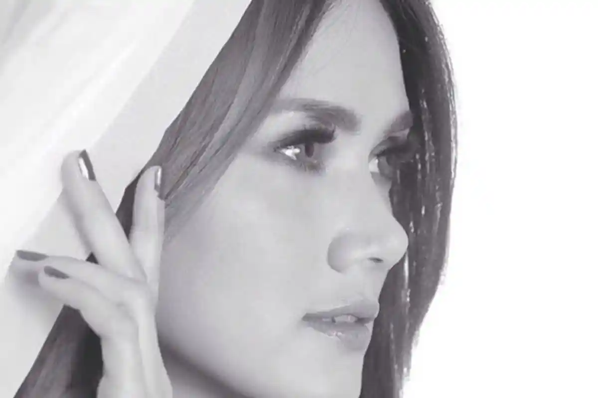 Dari Mulan Jameela sampai Syahrini, 6 Seleb Indonesia yang Berubah Drastis setelah Terkenal