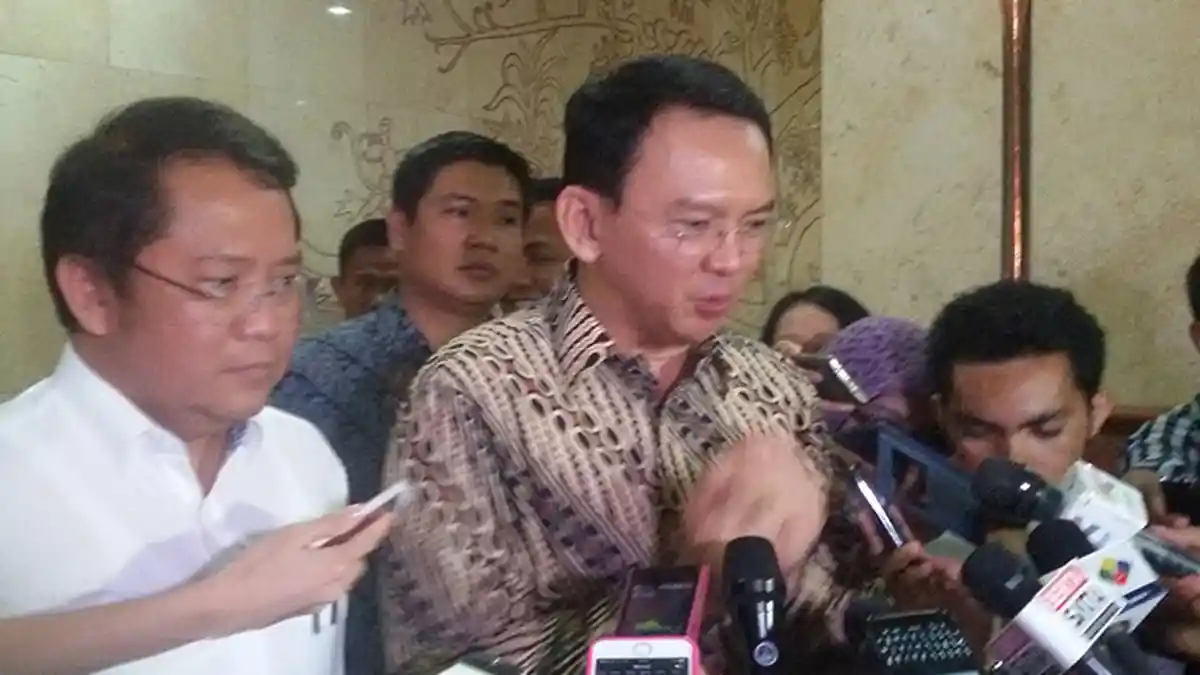 Ahok Jenguk Bocah Penderita Gizi Buruk di RSUD Koja