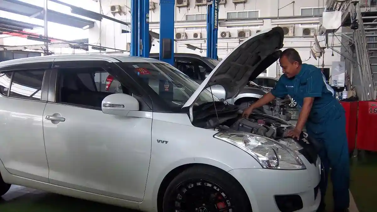 Pendingin Udara Mobil Mendadak Mati Gara-gara Ngefong? Begini Cara Memperbaikinya