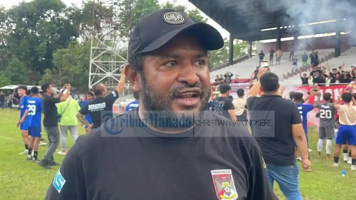 Sosok Marthen Tao Pelatih Persmin Minahasa, Punya Prestasi Mentereng ...