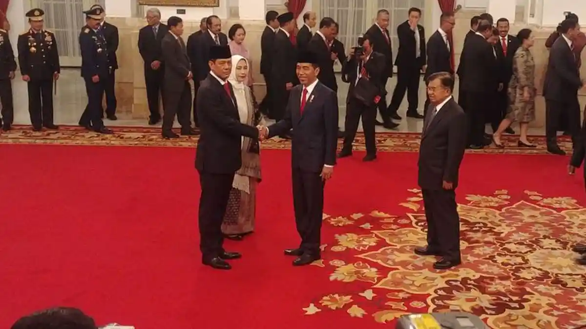 Profil Letnan Jenderal Doni Monardo, Kepala BNPB Baru yang Mantan Pimpinan Kopassus dan Paspampres