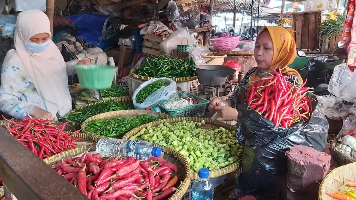 Sebulan Jelang Ramadan Harga Cabai di Tegal Masih Tinggi, Wineksi: Kami Berusaha Tekan Harga 