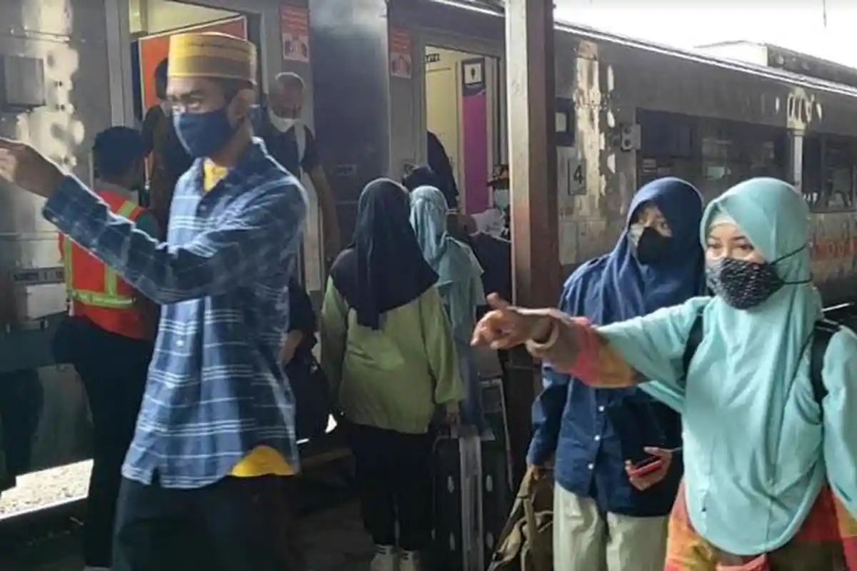 Mulai 30 Agustus 2022, Ada Aturan Terbaru Bagi Pelanggan KA Jarak Jauh Usia 18 Tahun ke Atas