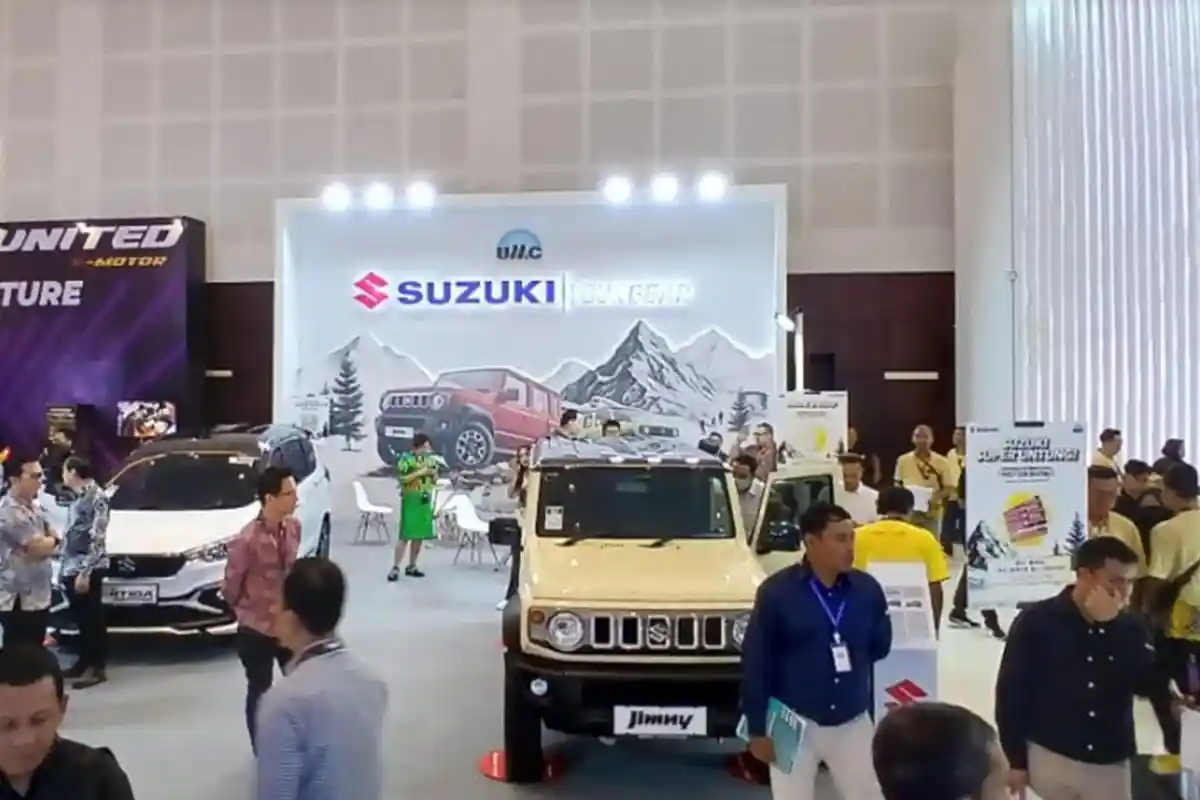 Suzuki Jimny 5 Doors dan Ertiga Cruise Bisa Dicoba Langsung Pengunjung Pameran IIMS Surabaya 2024