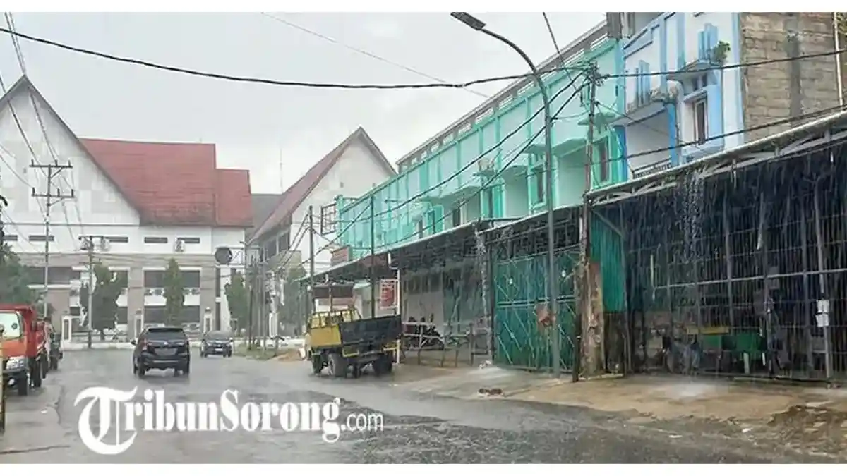 Prakiraan Cuaca di Kota Sorong Kamis, 2 Juli 2026, Hujan Ringan di Semua Kecamatan - Tribunnews.com