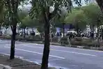 Demo Tolak Pergub JKA, Arus Lalu Lintas di Sekitar Kantor Gubernur Aceh Lumpuh Total