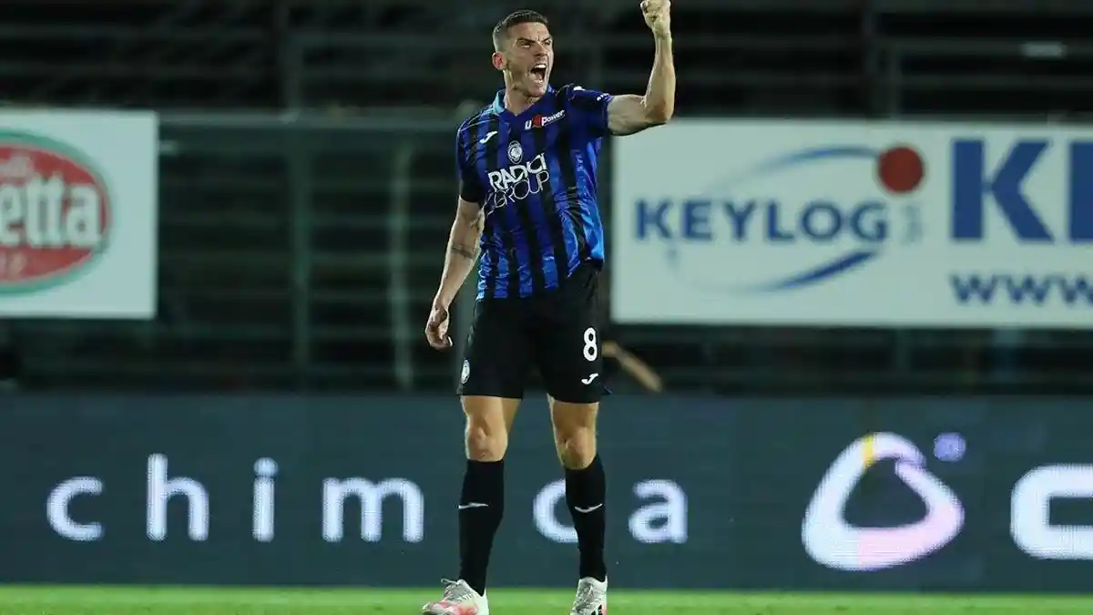 Chelsea Tertarik Datangkan Robin Gosens dari Atalanta