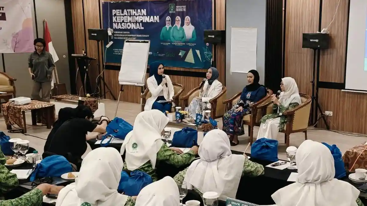 Antisipasi Dampak Negatif Gadget pada Anak, Shahnaz Haque Ingatkan Peran Ibu Manajer Rumah Tangga