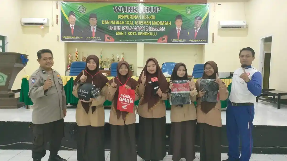 Astra Motor Bengkulu Edukasi Satefy Riding ke MAN 1 Bengkulu