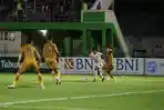 Bhayangkara-Presisi-Indonesia-FC-vs-Persipa-Pati-putih-di-Stadion-Trisanja-Slawi.jpg