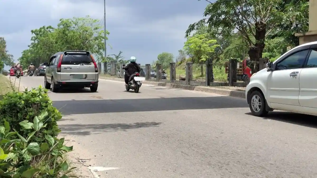 Kecelakaan Maut di Batam, Pemotor Tewas Diduga Tabrak Lori Mogok di Bawah JPO Top 100 Tembesi