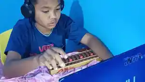 Nono-saat-mengikut-kompetisi-dunia-Sempoa-2024.jpg