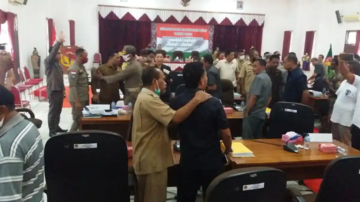 Kronologi Rapat Anggota DPRD Belu Hingga Berakhir Cekcok