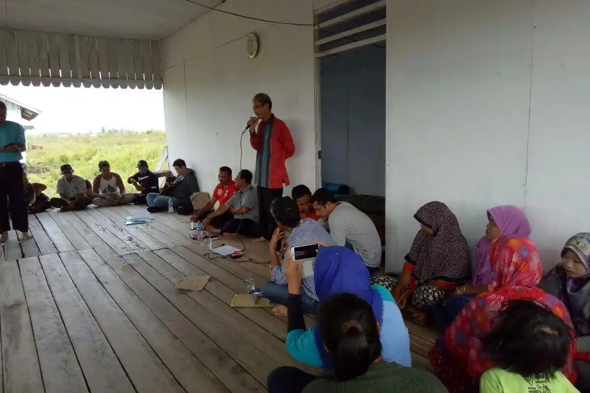 Warga Transmigrasi Desa Simpang Tiga dapat Lahan Baru