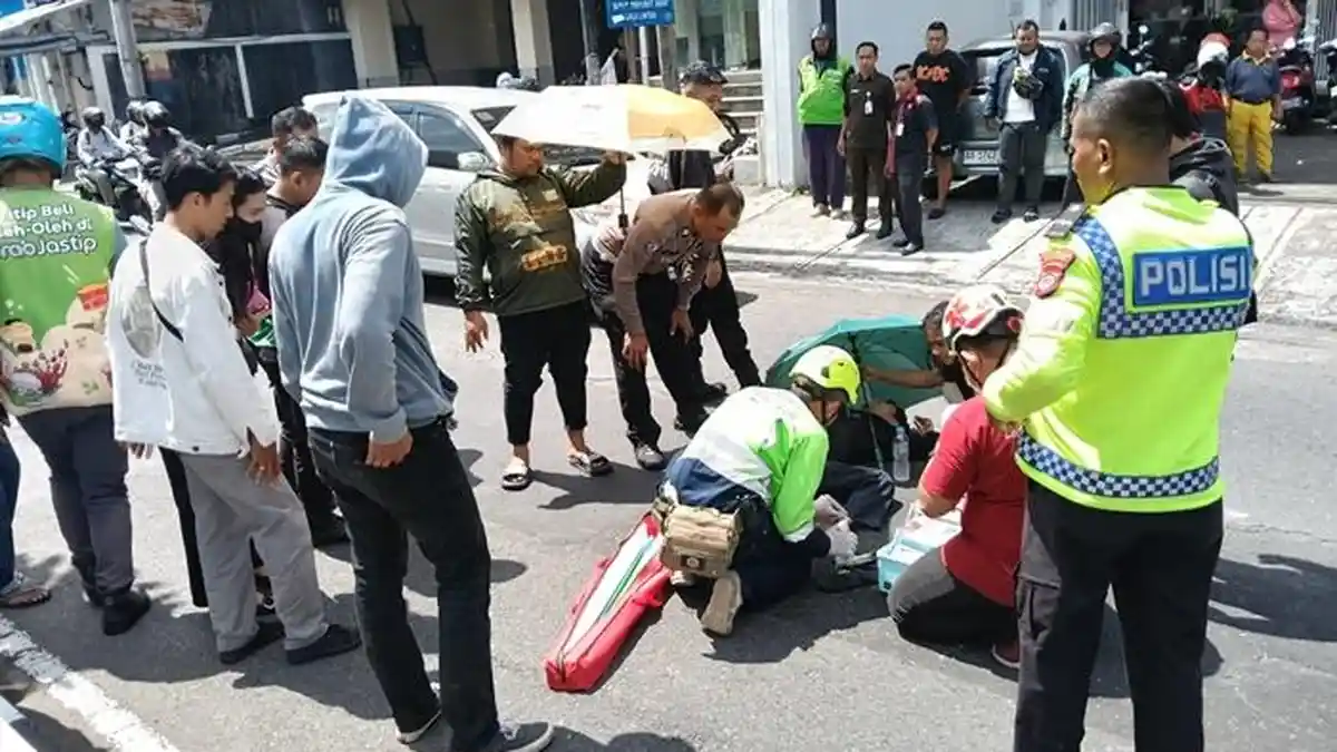 Pejalan Kaki Tertabrak Motor saat Hendak Menyeberang di Jalan Affandi Sleman