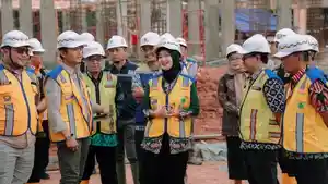 Wagub-Jihan-tinjau-pembangunan-Sekolah-Rakyat.jpg