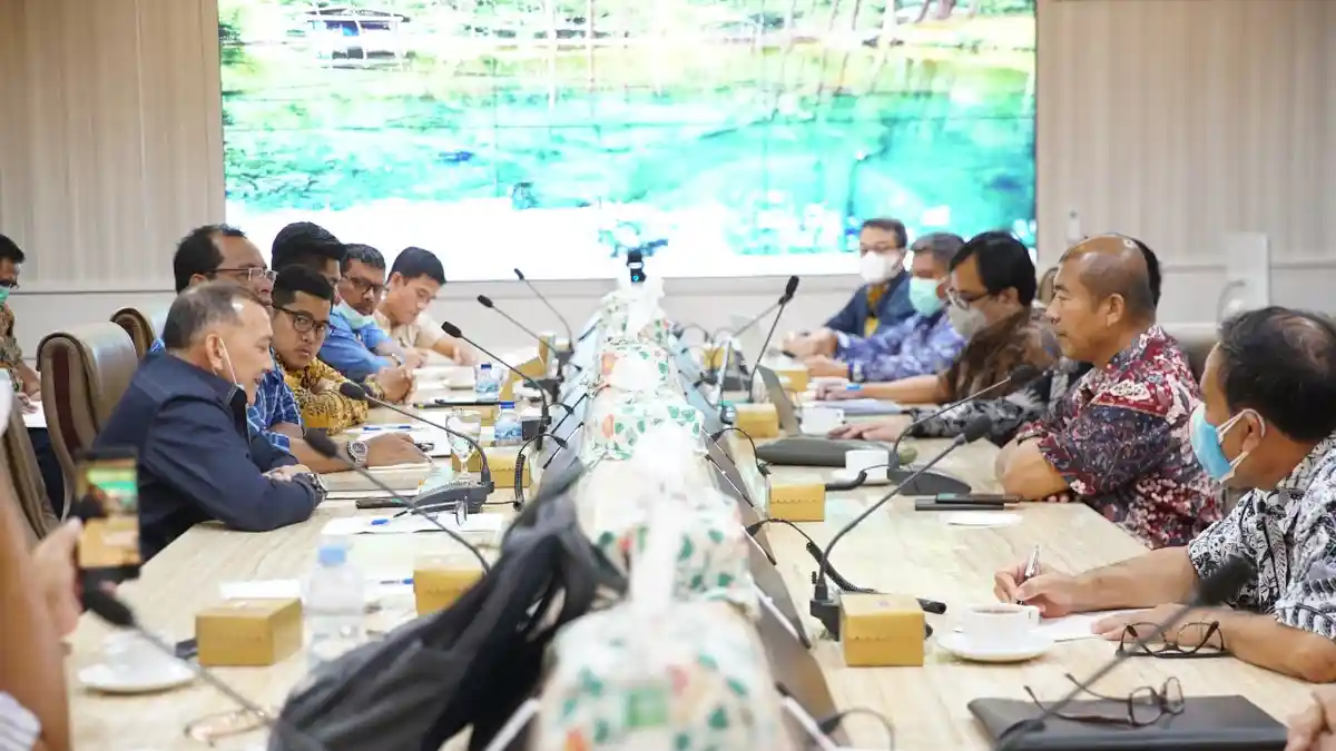 Nelayan Natuna Resah, KKP Jelaskan Perbedaan Jaring Tarik Berkantong dan Cantrang