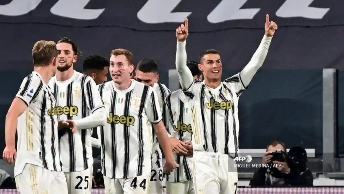 Geser AC Milan dari Puncak Klasemen Serie A, Inter Milan Butuh Bantuan Juventus
