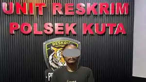 SOSOK-Pelaku-kekerasan-berujung-kematian-ESP-44-diamankan-Polsek-Kuta.jpg